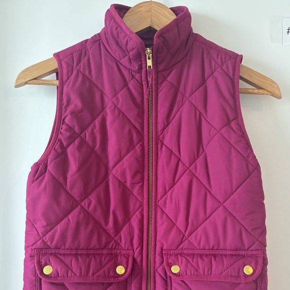 J. Crew Magenta Quilted Excursion Vest Size XXS - Picture 1 of 3